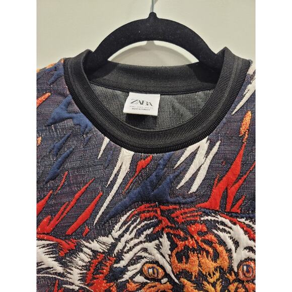 ZARA Men's Tiger in Flames Sweatshirt Size Large Slim Fit‎ RARE Find - Picture 8 of 13